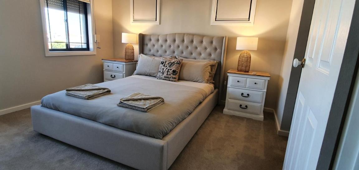 Palm Beach Manor روكينجهام المظهر الخارجي الصورة